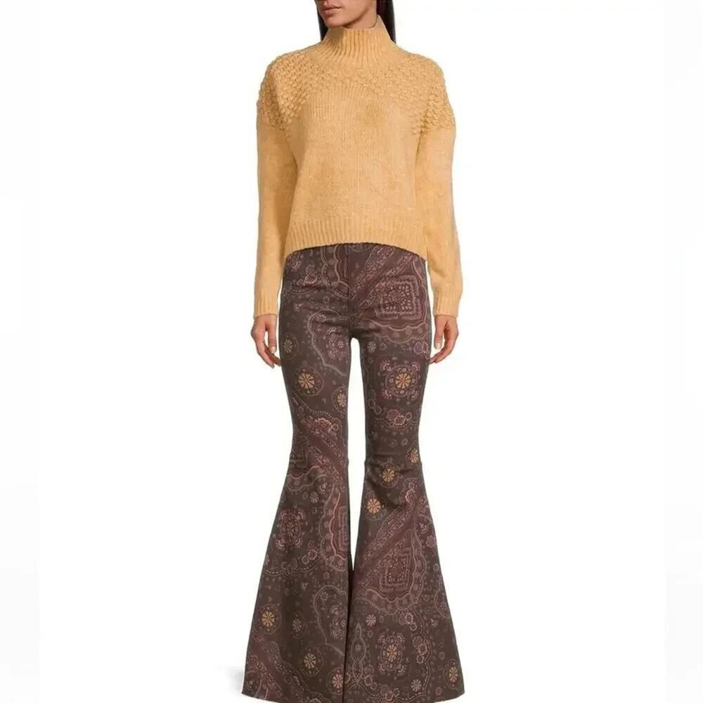 Free People Women’s Size Medium Bradley Pullover Sweater in Camel Heather